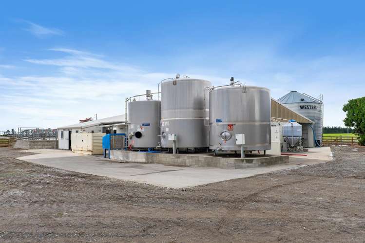 3587 South Eyre Road Oxford_13