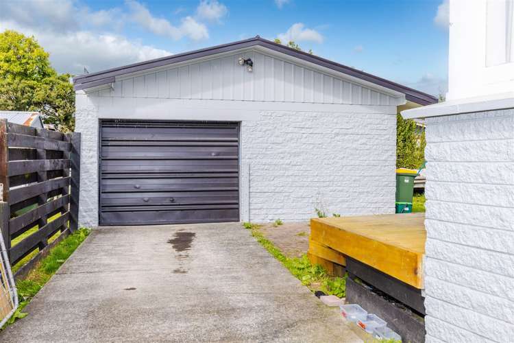 3 Marion Place Deanwell_17