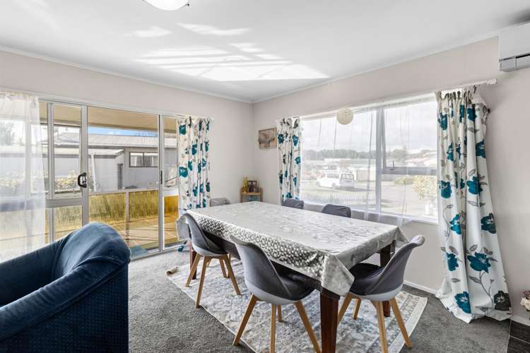 2/6 Wicklow Place_5