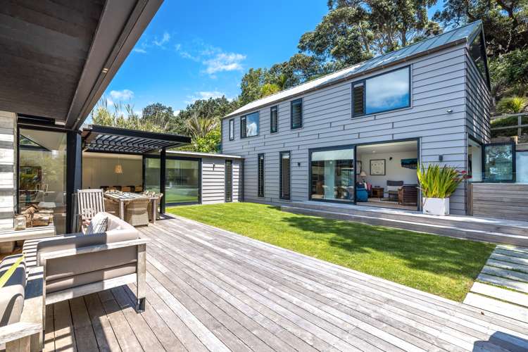 38 Beach Parade Oneroa_5