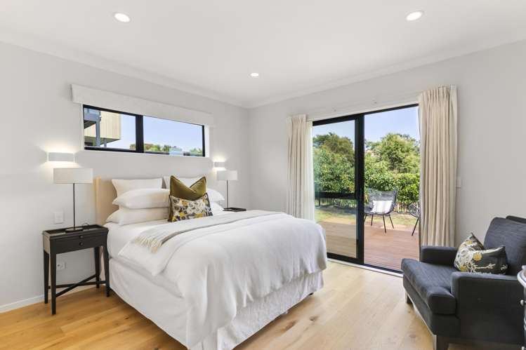 91 Riverhead Point Drive Riverhead_10