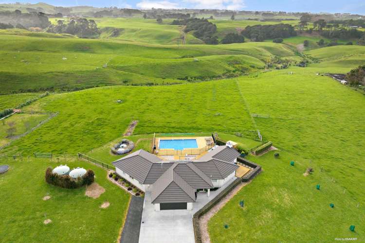 136 Parakau Road Pollok_21