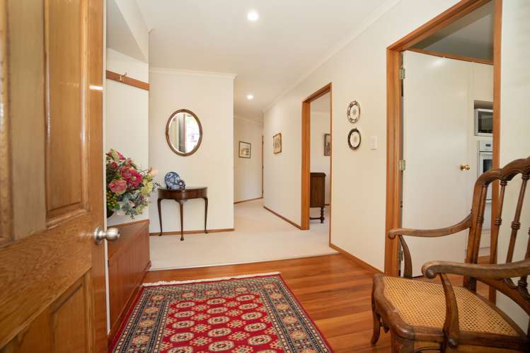 20 Strachan Way Highbury_5