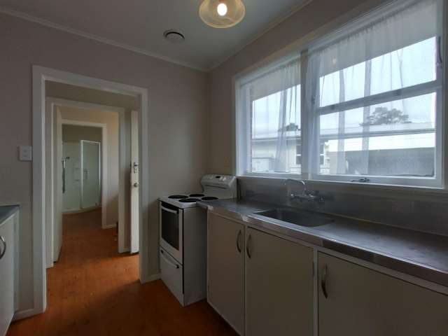 1/7 Mitre Grove Trentham_2
