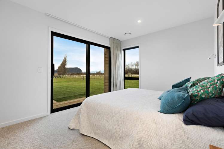 12 Little Orchard Way Wanaka_19