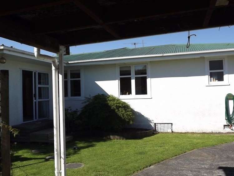 33 Fergusson Street Solway_10