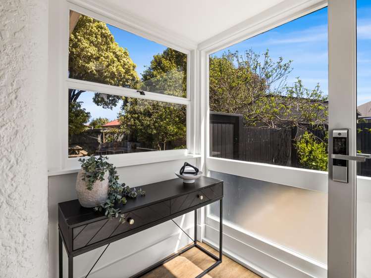 309 Main South Road Hornby_12