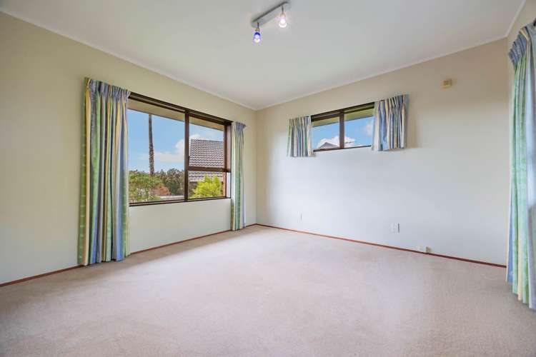 19 Tarahanga Street Northcote_10