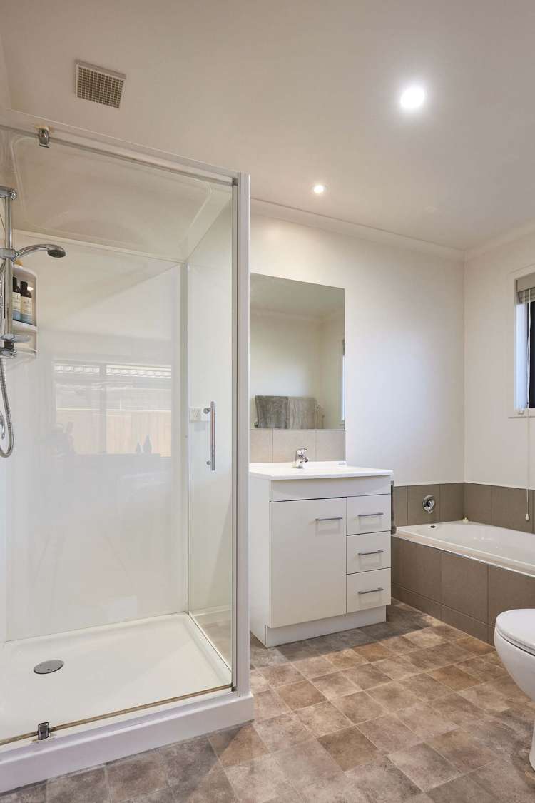 10 Ara Drive Redwoodtown_14