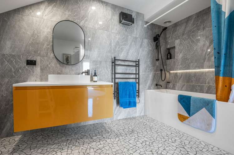 49 Coromandel Road Sandy Bay_25