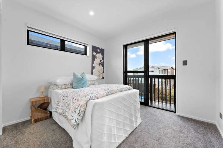 28 Silvereye Road Hobsonville_19