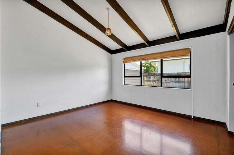 7 Willow Brook Eltham_2