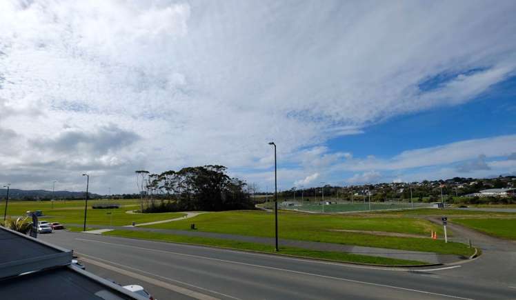 13/4 Stables Lane Silverdale_4