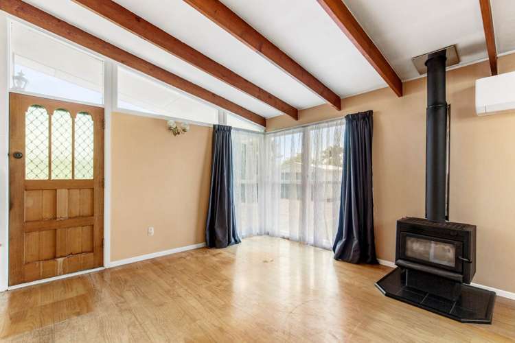 28 Resolute Way Papakura_11