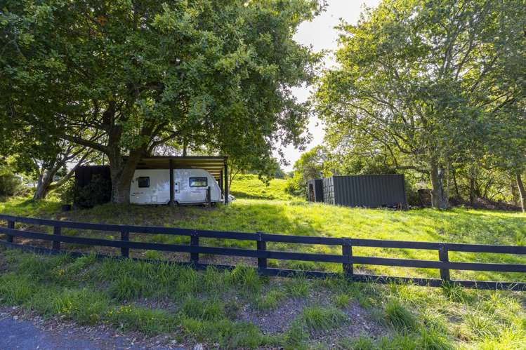 169A Mapara Road Acacia Bay_13