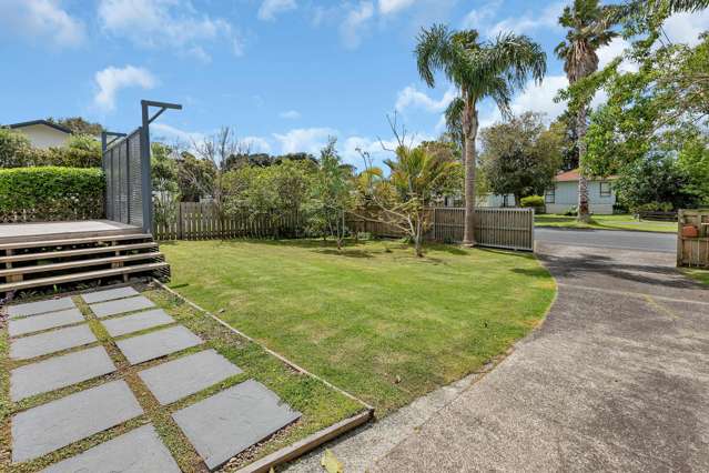 31 Shearwater Street One Tree Point_3