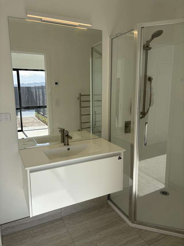 33 Takurua Road Wharewaka_3