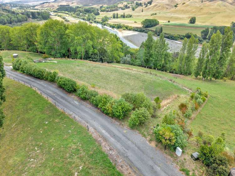 2/493 Kahuranaki Road_1