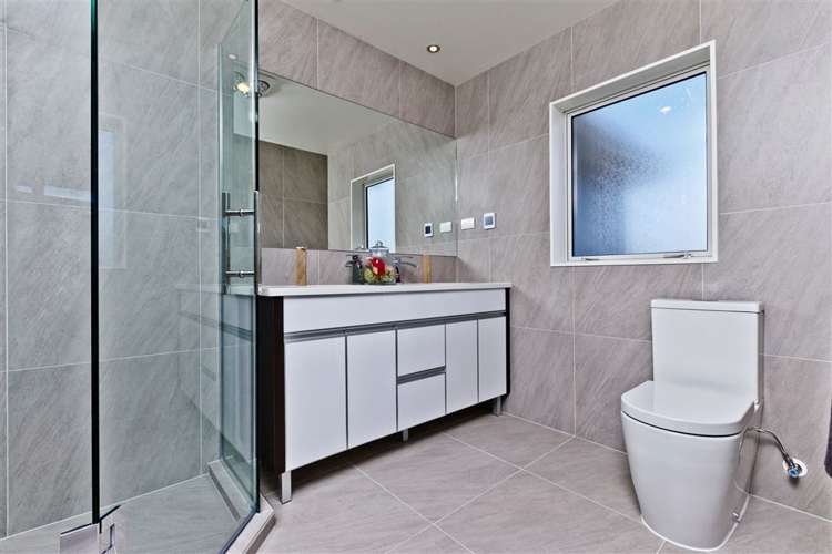 28 Spyglass Street Red Beach_21