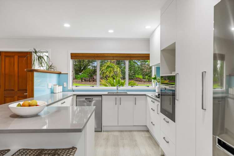 25 Hawkes Access Road Waitoki_12