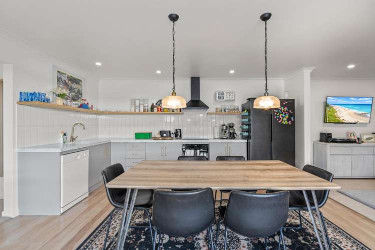 2/296 Nelson Street_5