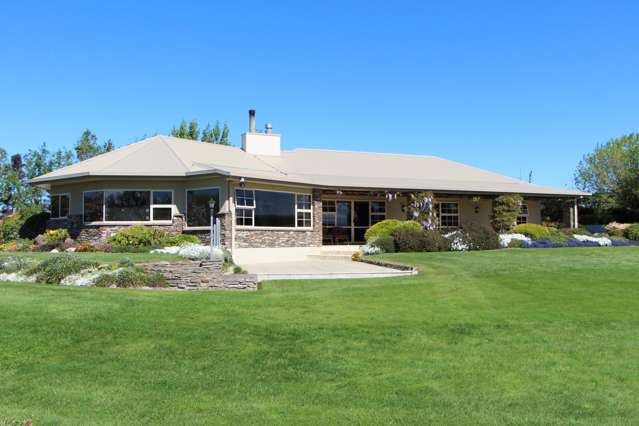 Panoramic Views, Exceptional Infrastructure - 16ha