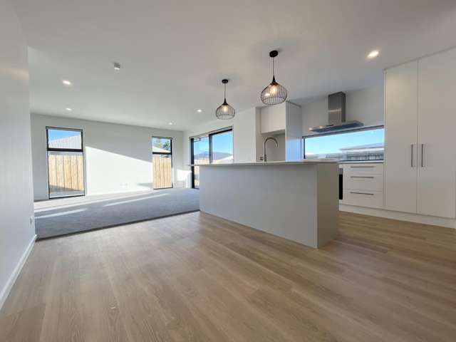 22 Scots Drive 11103_2