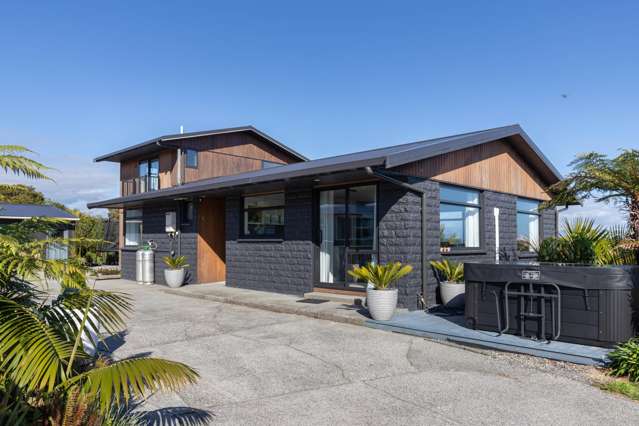 A Standout Hokitika Opportunity