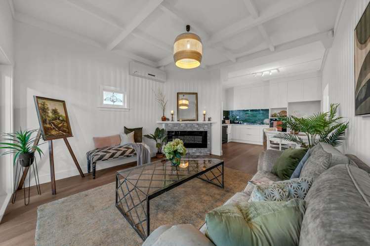 4050 Great North Road Glen Eden_10