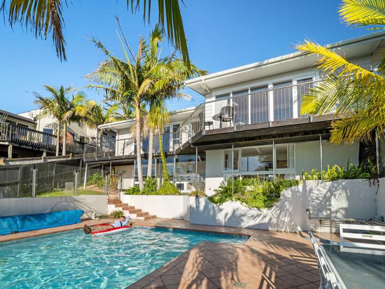 943 East Coast Road Torbay_22