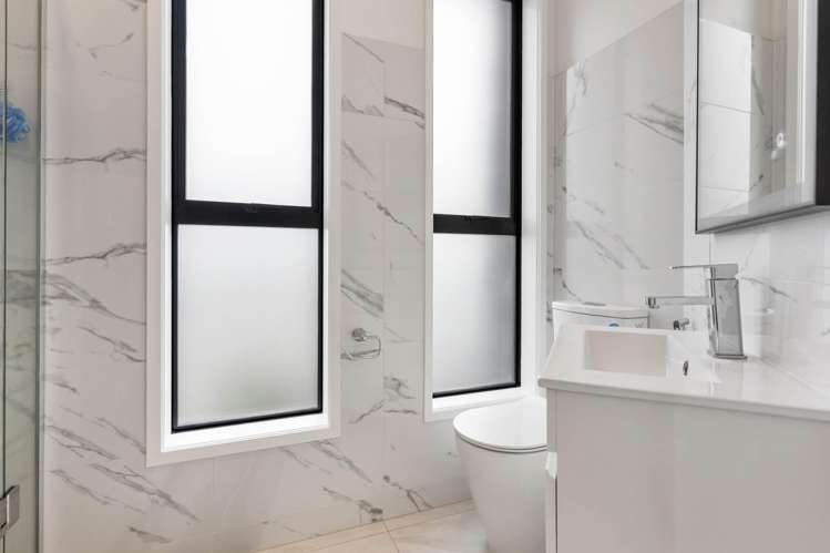 257 Beach Road Campbells Bay_18