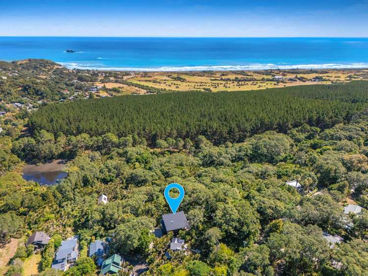 167 Motutara Road Muriwai_45