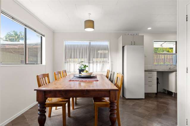 17 Bishoprick Crescent Te Puke_4