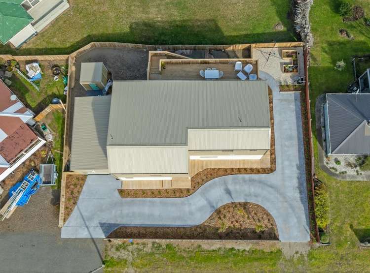 12 Roore Street Foxton Beach_24