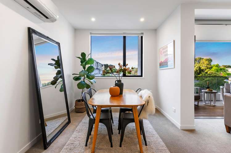 207/8A Lake Pupuke Drive Takapuna_18