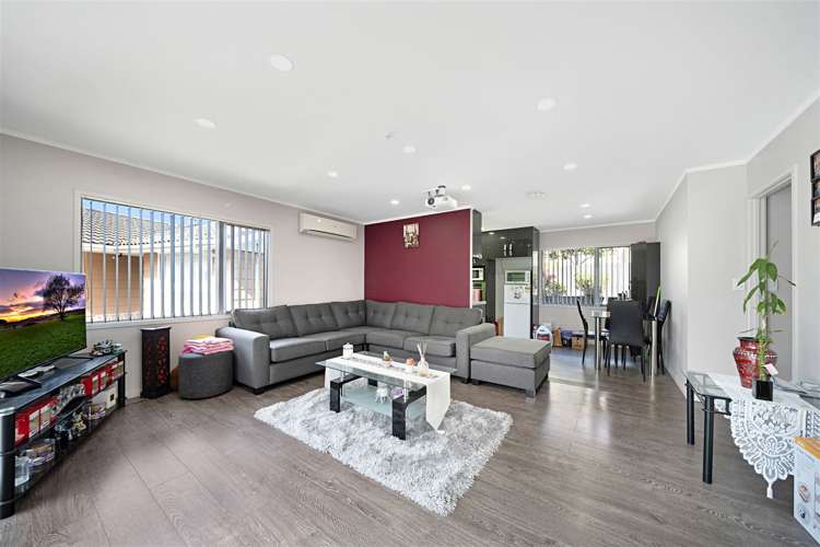 26b Meilland Place Glen Eden_5