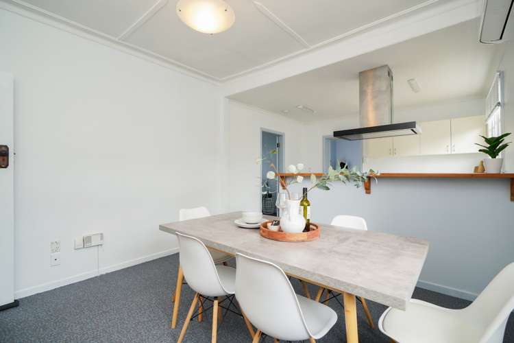 9 Avenal Street Avenal_5