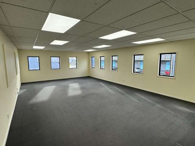 1/235 Waltham Road Sydenham_4