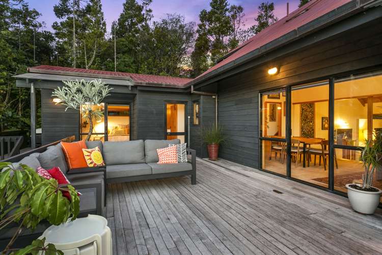 63 Paturoa Road Titirangi_13