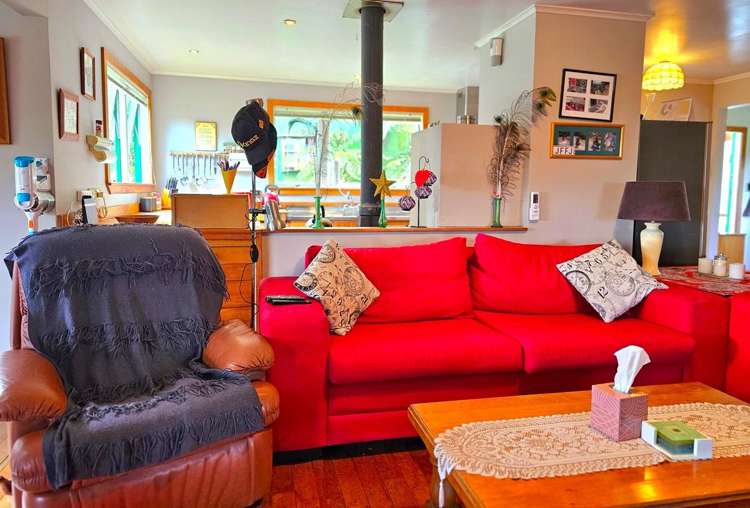 416 Pinehill Road Omapere_32