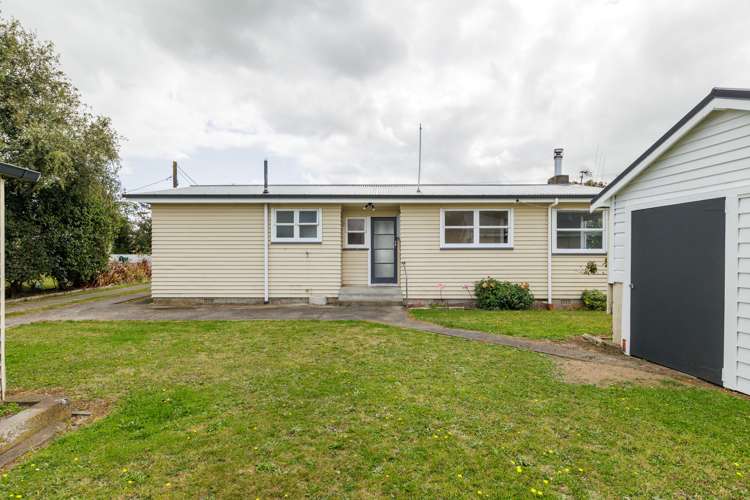 57 Sedcole Street Pahiatua_21
