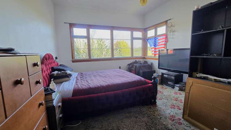 162 Gibson Quay Hokitika_6