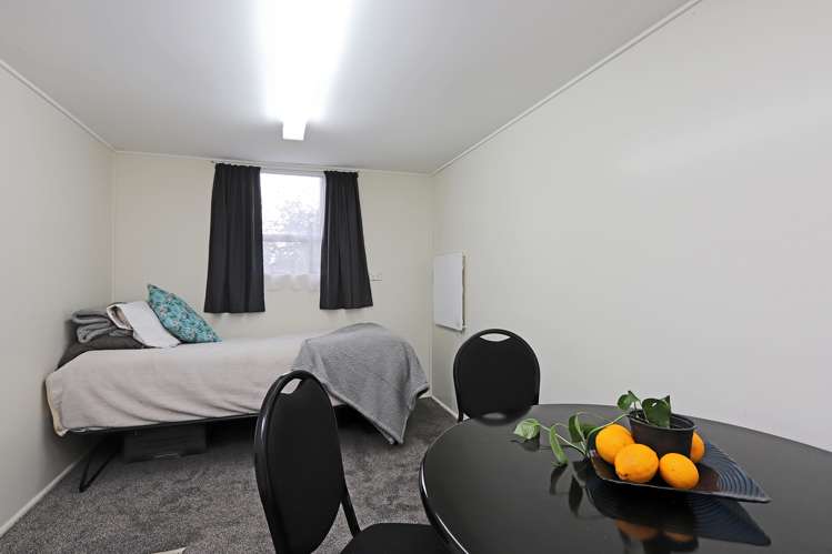 414 Gascoigne Street Raureka_14