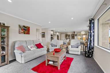 12 Vantage Place_3