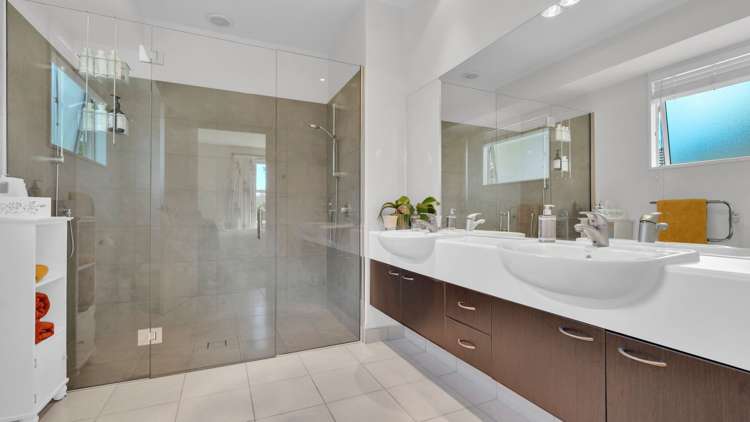 29 Saracen Avenue Northwood_12