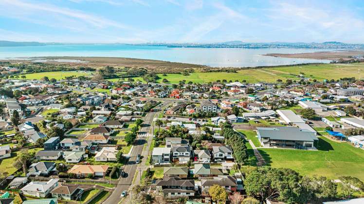 10B Kotuku Street Te Atatu Peninsula_31