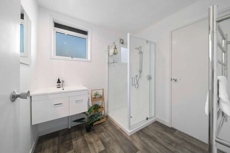 75g Ballarat Street Queenstown_13