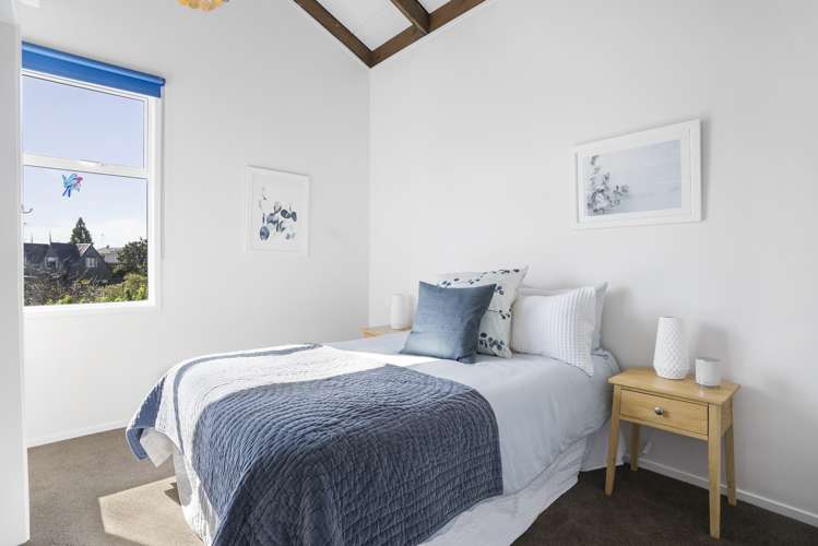 22 Telstar Place Beach Haven_12