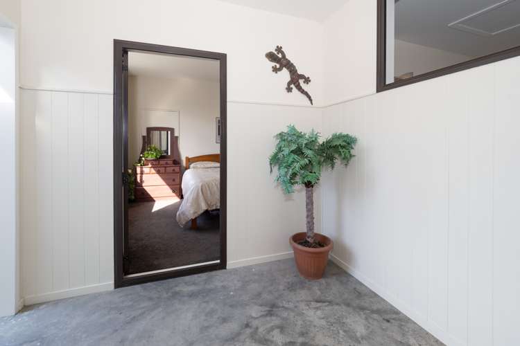 347 Milton Road South Elgin_25