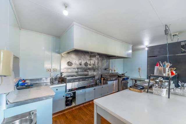 2 High Street Hunterville_4